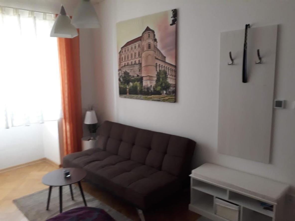 Penzion U Zabaka Mikulov Eksteriør bilde